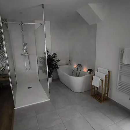 Le Saj Holiday home